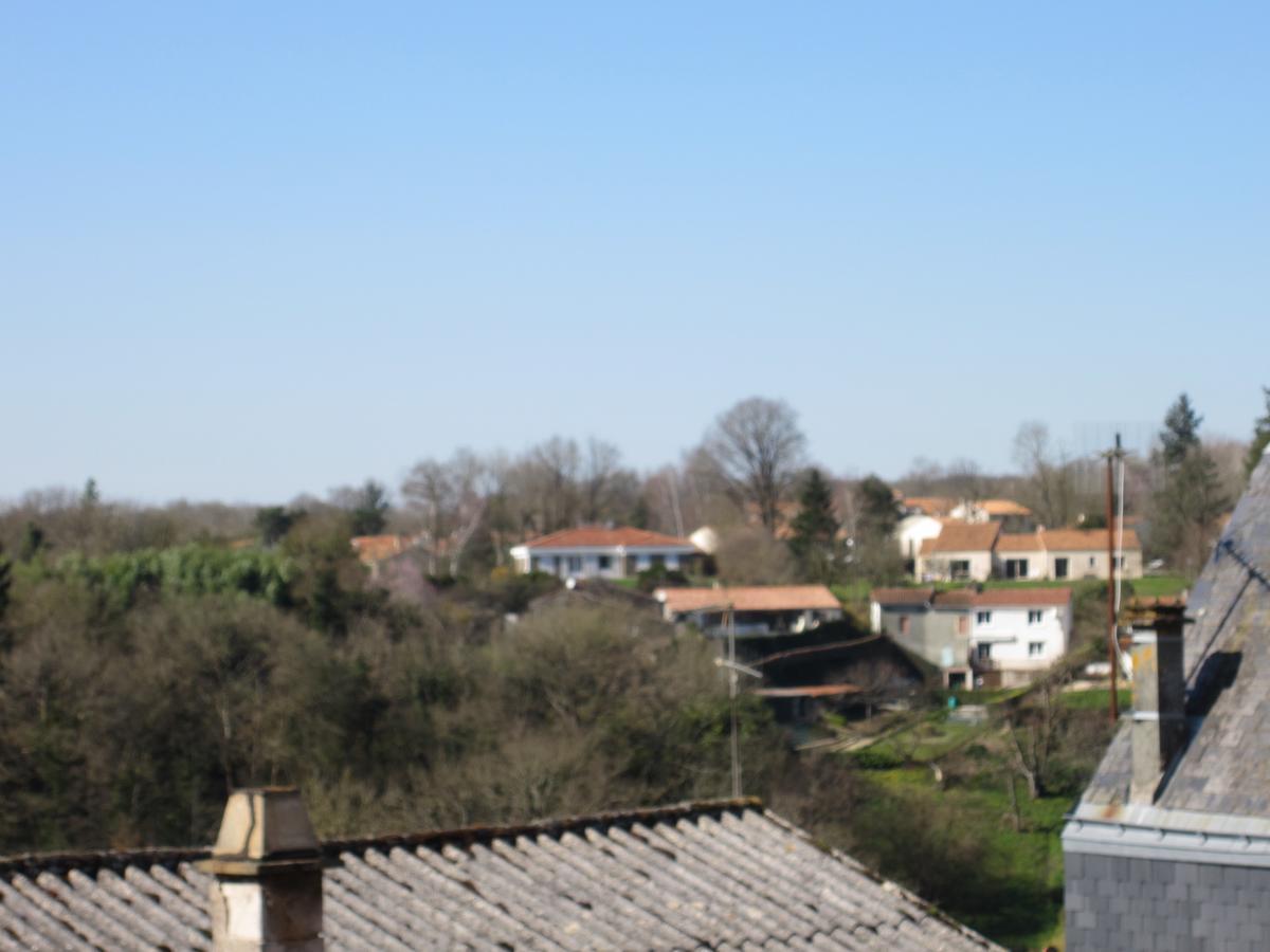 Auberge De Maitre Pannetier Vouvant Экстерьер фото