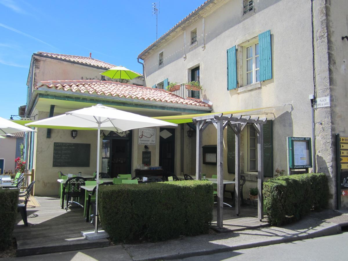Auberge De Maitre Pannetier Vouvant Экстерьер фото